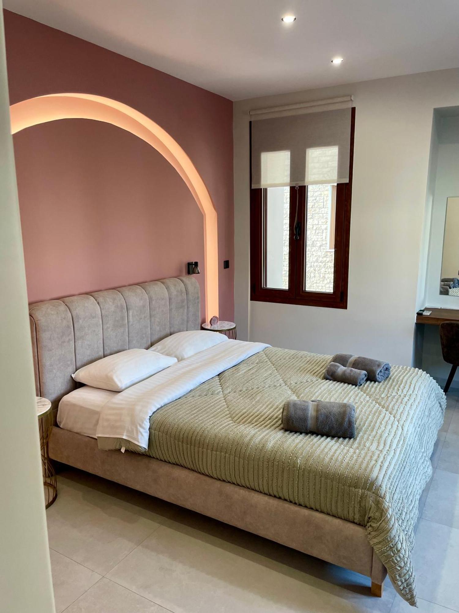 Incanto Luxury Suites 2 Nafpaktos Bagian luar foto